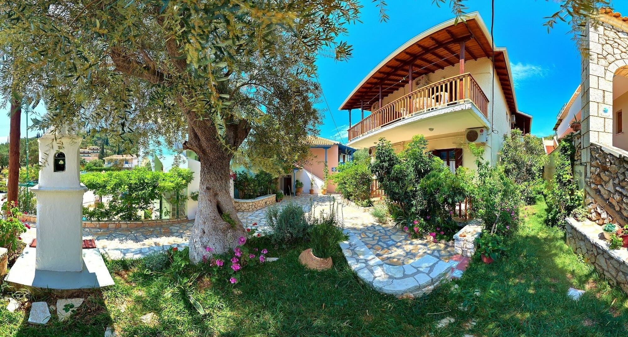 Afroditi Pansion Ayios Nikitas Bagian luar foto